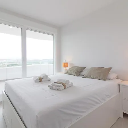 Global Properties, Con Vistas Al Mar, 2 Terrazas Y Piscina En