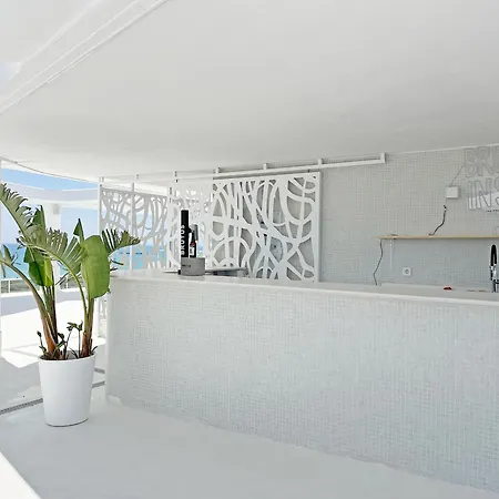 Apartman Global Properties, Con Vistas Al Mar, 2 Terrazas Y Piscina En